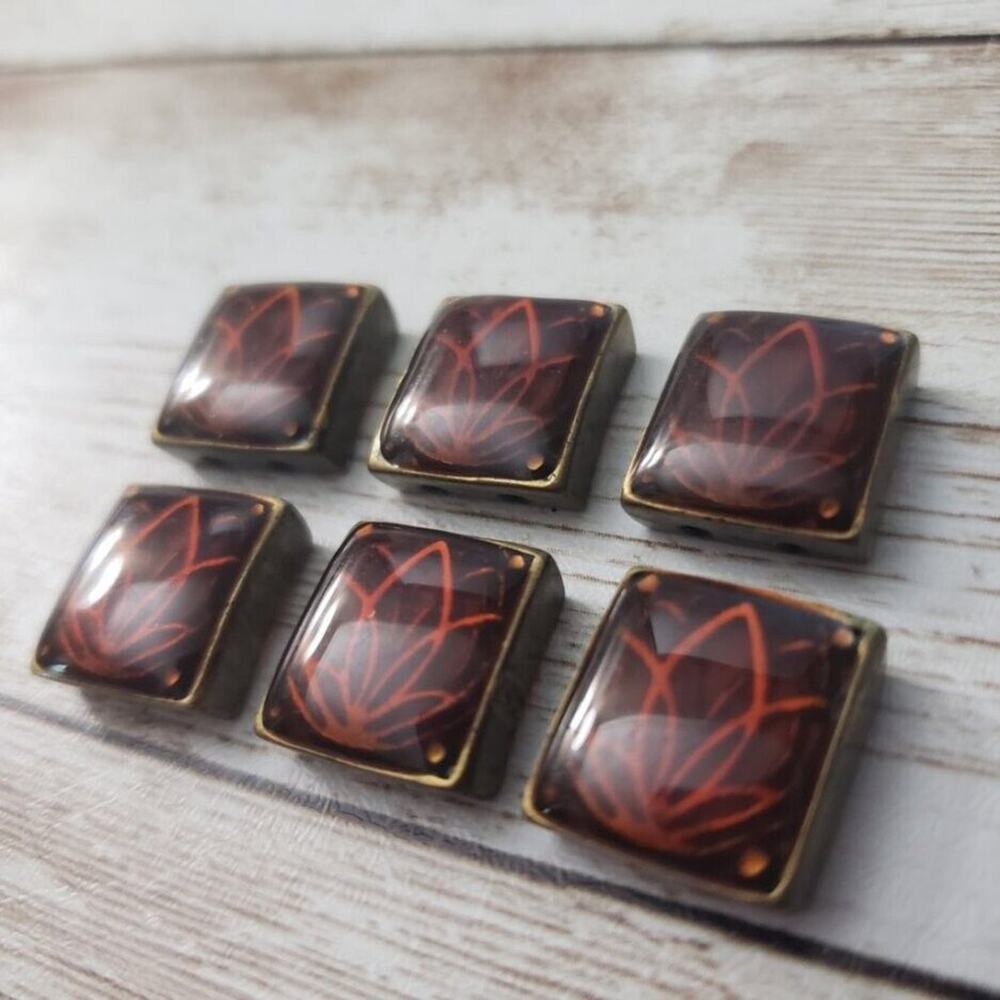 Vintage Beads - Lotus Leaf Pattern - Set of 6 Loose Beads